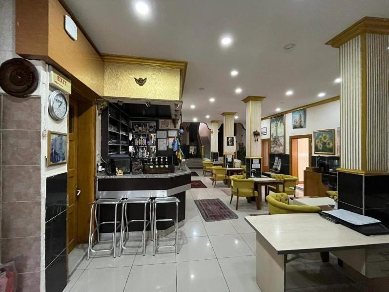 Vatan Hotel İzmir Ngoại thất bức ảnh